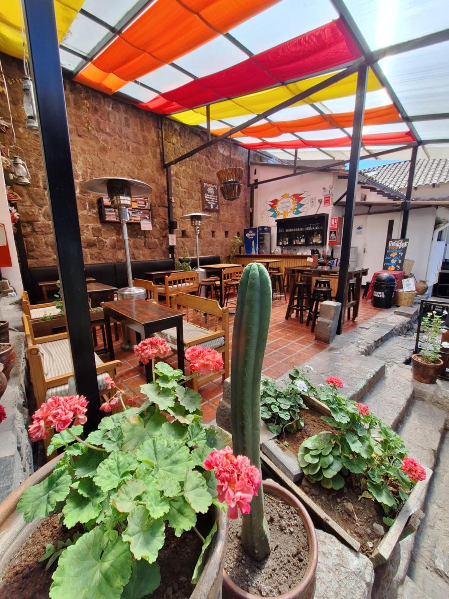 Intro Hostels Cusco Luaran gambar